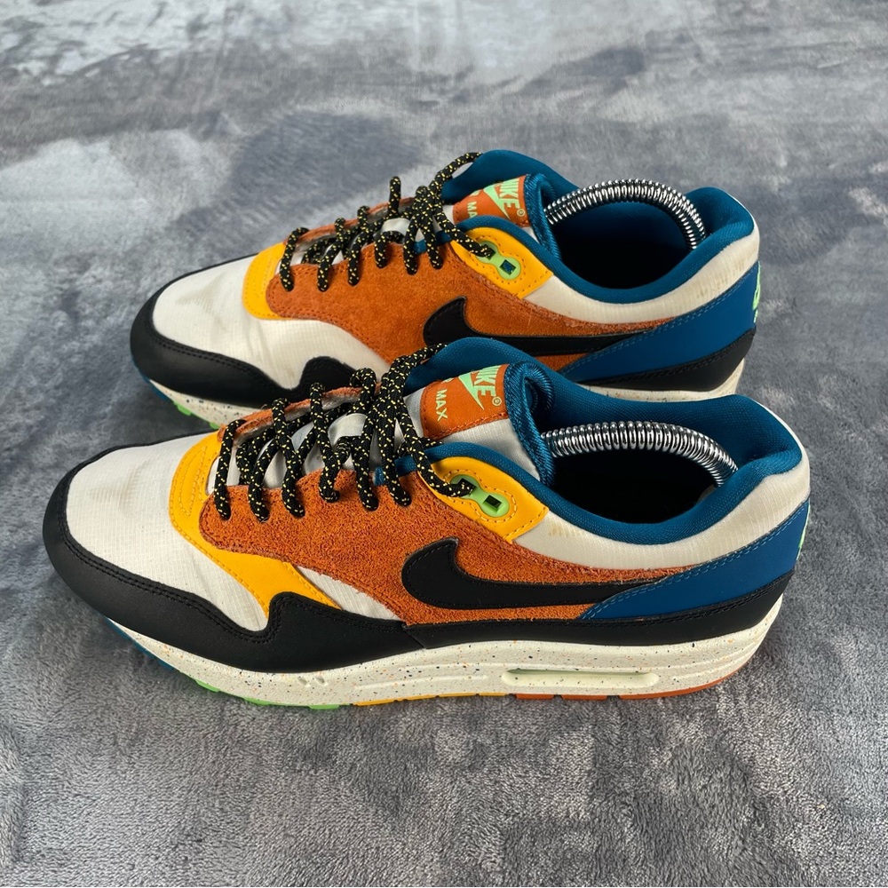 Nike air max one,Teal and Black Sneakers size 8.5